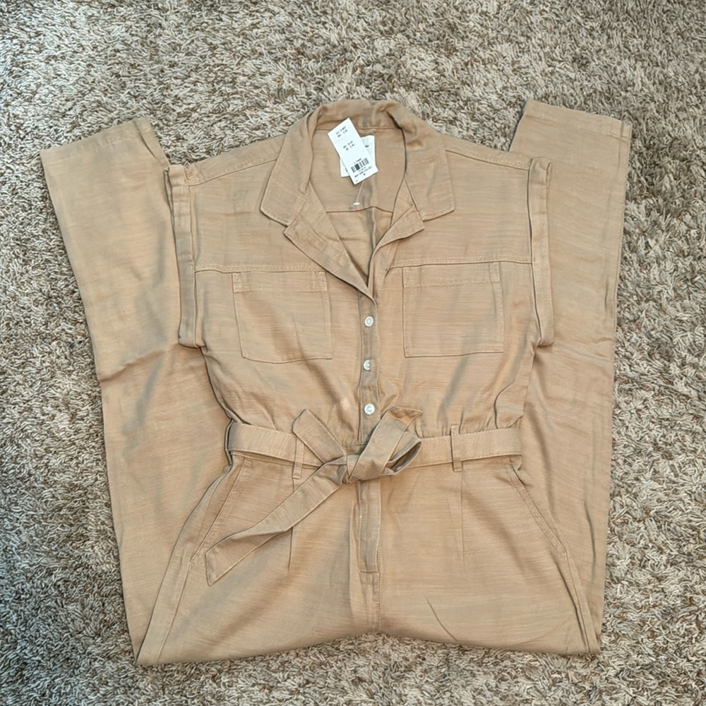 Abercrombie & Fitch Linen Jumpsuit.